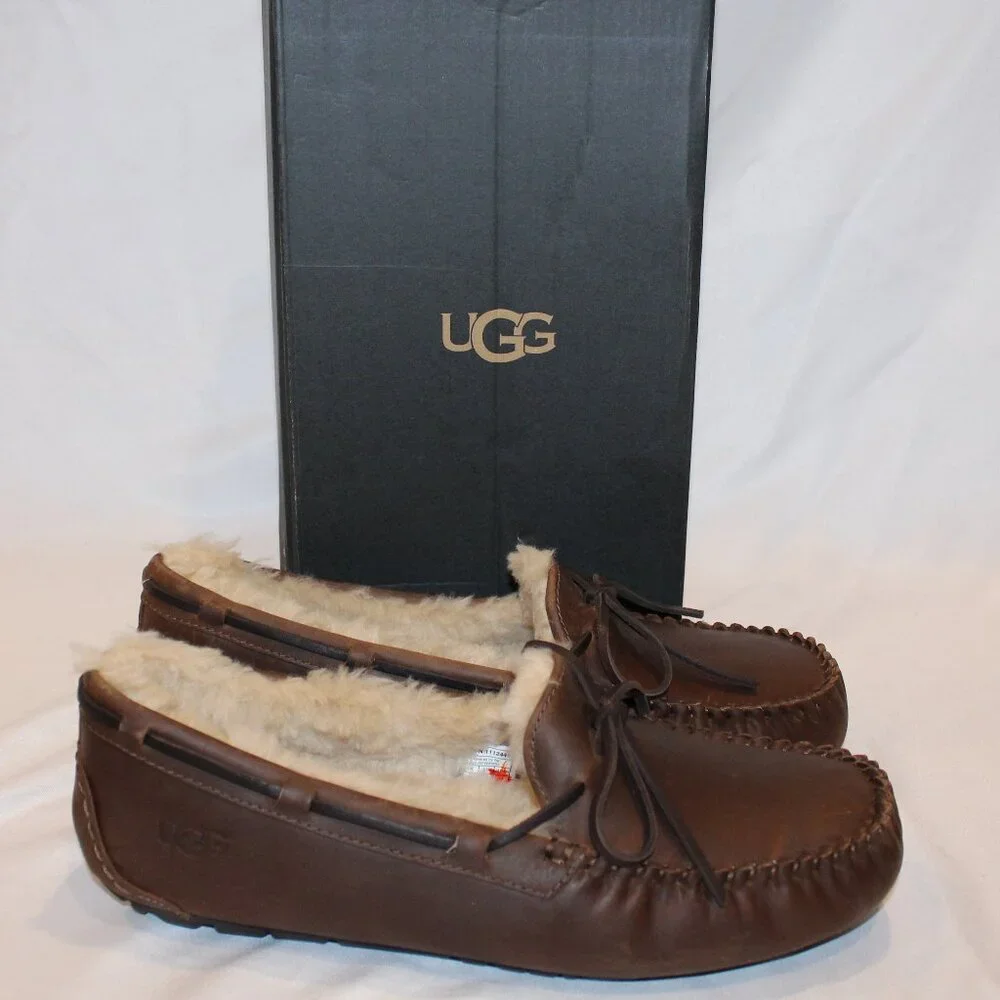 UGG OLSEN MEN'S‎ LEATHER SHEARLING LINED TIE SLIPPERS BROWN NIB
